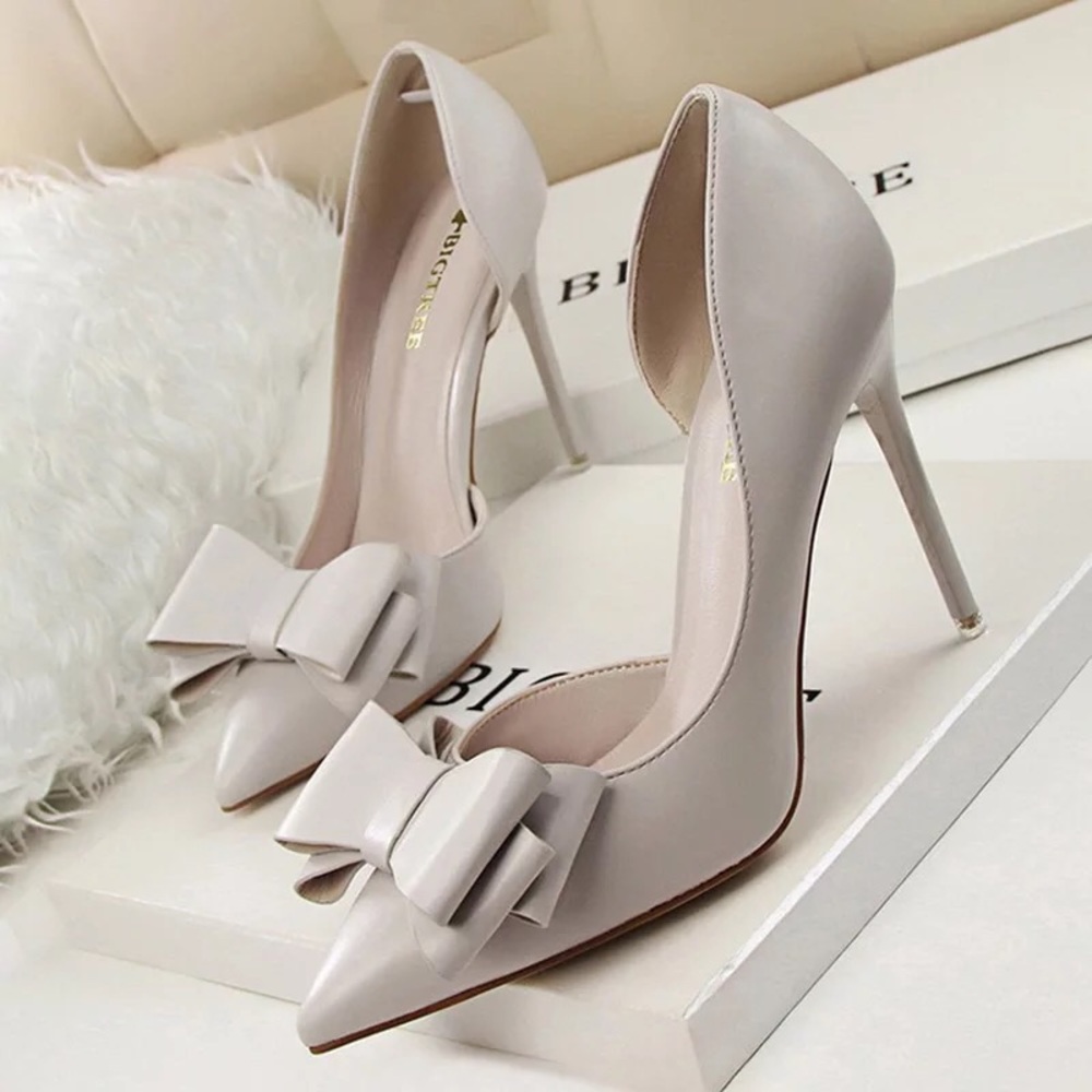 Brand New High Heels Bow Detail